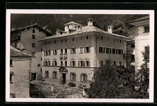 AK Soglio, Blick auf das Hotel Willy