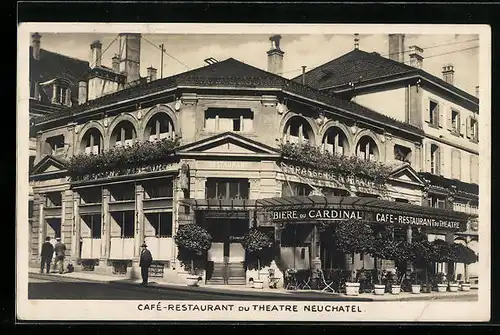 AK Neuchatel, Café-Restaurant du Theatre, Strassenansicht