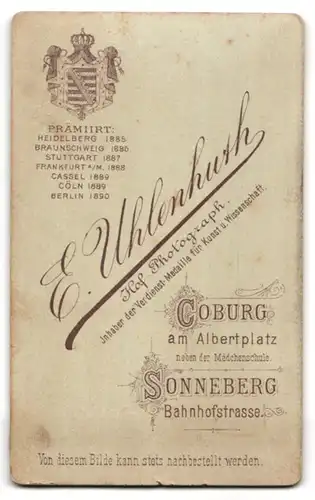 Fotografie E. Uhlenhuth, Coburg, am Albertplatz, hübsche junge Dame mit Zopffrisur