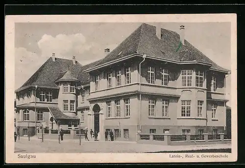 AK Saulgau, Strassenpartie mit Latein-, Real- und Gewerbeschule