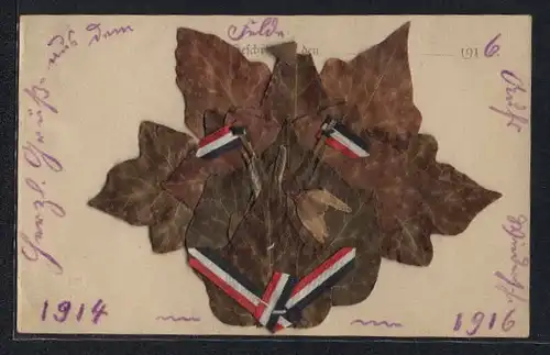 Trockenblumen-AK Aufgeklebte Blätter mit Flagge in den Farben, Rot, Weiss und Schwarz