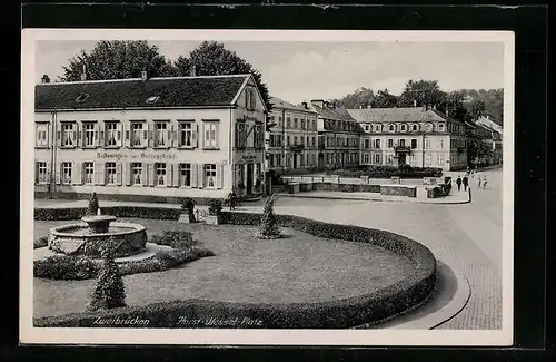 AK Zweibrücken, Horst-Wessel-Platz mit Brunnen