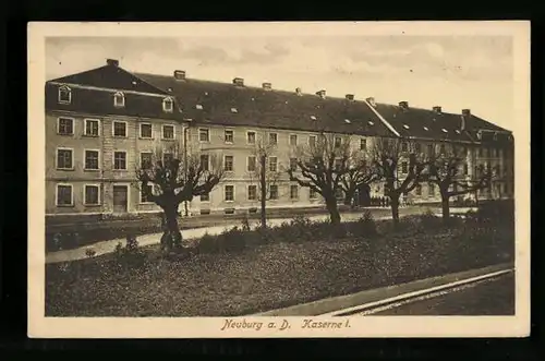 AK Neuburg a. D., Blick auf die Kaserne I.