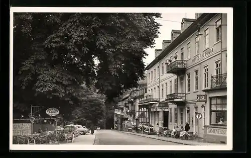 AK Schlangenbad i. Taunus, Rheingauer Strasse mit Cafe Viktoria