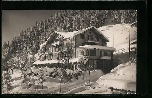 AK Adelboden, Die Pension Edelweiss unter einer Schneedecke