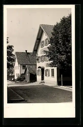 Foto-AK Altusried, Gasthaus zur Sonne im Jahr 1953