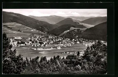 AK Willingen /Waldeck, Blick vom Ettelsberg auf den Ort