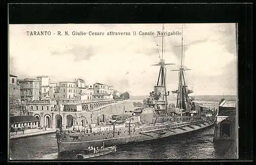 AK Taranto, R. N. Giulio Cesare attraversa il Canale Navigabile