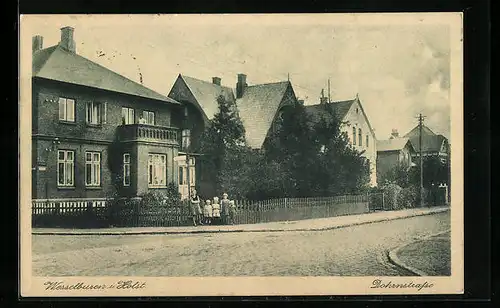 AK Wesselburen, Dohrnstrasse mit Kindern