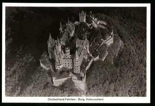 Fotografie Burg Hohenzollern, Deutschland-Fahrten: Burg Hohenzollern vom Zeppelin aus fotografiert