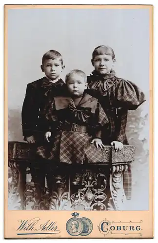 Fotografie Wilhelm Adler, Coburg, Ansicht Coburg, Blick auf das Ateliersgebäude mit Glasatelier