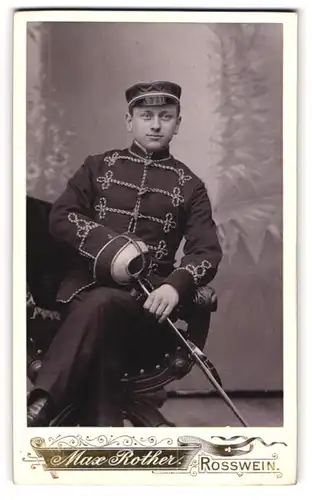 Fotografie Max Rother, Rosswein, Student Walther Meyer im vollen Wichs mit Schläger