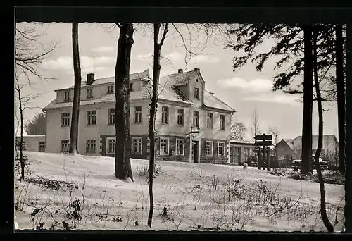 AK Rolfshagen über Rinteln, Gasthaus Süsse Mutter F. Schiller im Winter