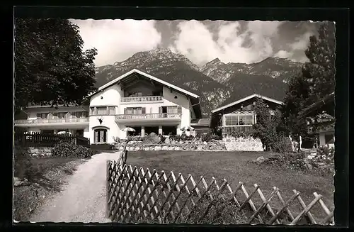 AK Garmisch-Partenkirchen, Gasthof Almhütte