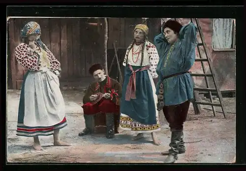AK Ukrainische Volkstypen in Trachten