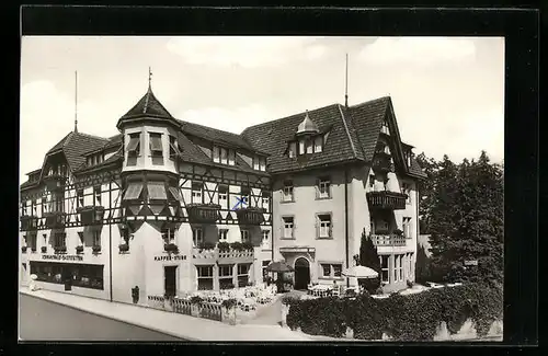 AK Badenweiler, Schwarzwaldhotel mit Strasse