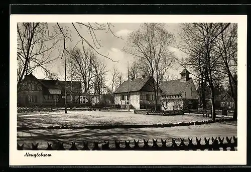 AK Neuglobsow, Gemeindeamt und Kirche