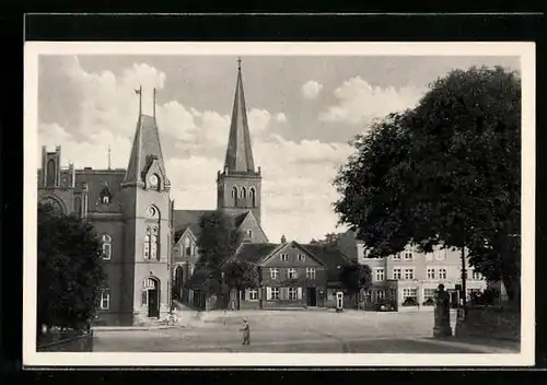 AK Bergen auf Rügen, die Kirche auf dem Marktplatz