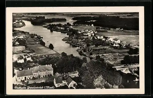 AK Prierosbrück /Mark, Gasthaus Prierosbrück mit Teilansicht