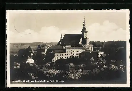 AK Neuzelle, Staatliche Aufbauschule und Katholische Kirche