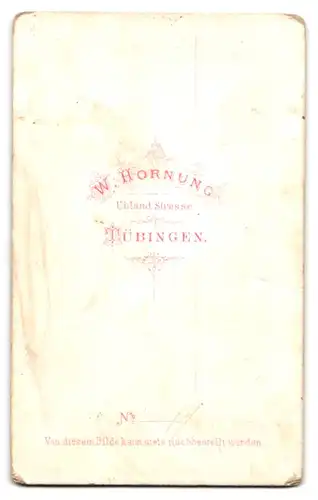 Fotografie W. Hornung, Tübingen, Uhland-Str., niedliches Mädchen in gepunktetem Kleid