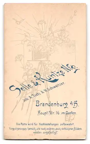 Fotografie Selle & Kuntze, Brandenburg a. H., Haupt-Str. 16, Junge Frau mit Löckchen