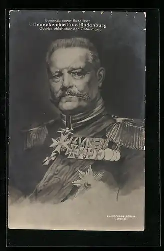 AK Generaloberst Exzellenz Paul von Hindenburg, Oberbefehlshaber der Ostarmee, in Uniform mit Orden