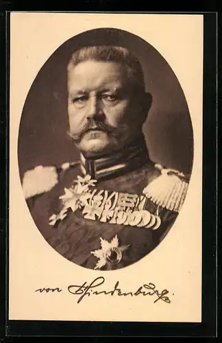AK Paul von Hindenburg in Uniform mit Orden