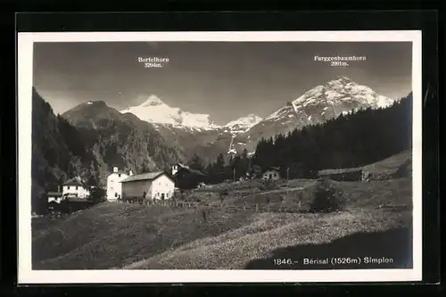 AK Bérisal, Simplon, Ortsansicht mit Blick auf Bortelhorn und Furggenbaumhorn