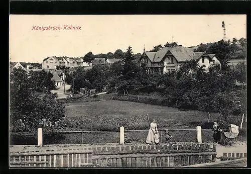 AK Königsbrück-Käbnitz, Teilansicht mit Müttern und Kinderwagen