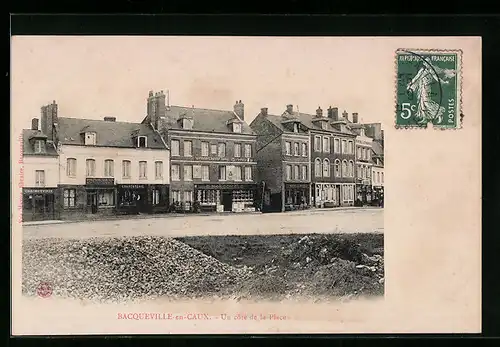 AK Bacqueville-en-Caux, Un coté de la Place