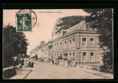 AK Saint-Adrien, Les Hotels