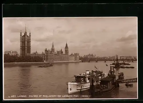 AK London, Houses of Parliament and Lambeth Pier