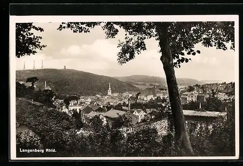 AK Langenberg /Rhld., Ortsansicht vom Waldrand gesehen