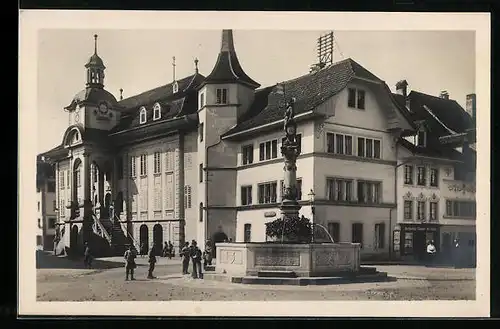 AK Zofingen, Rathaus und Brunnen