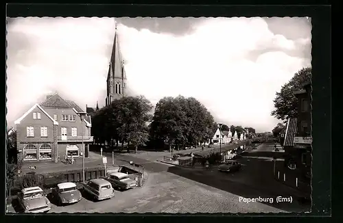 AK Papenburg (Ems), Ortsansicht mit Blick auf die Kirche