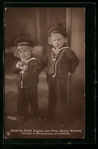 AK Erbprinz Ernst August u. Prinz Georg Wilhelm von Braunschweig im Matrosen-Outfit