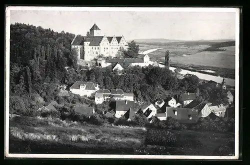 AK Schweinfurt, Blick auf das Schloss Mainberg im Waldgebiet