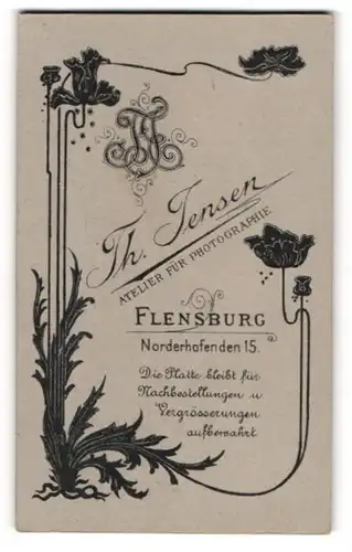 Fotografie Th. Jensen, Flensburg, Monogramm des Fotografen und blühende Blumen
