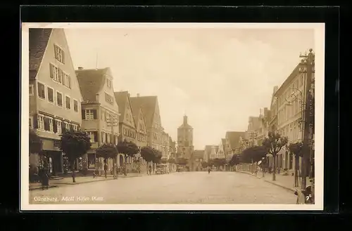 AK Günzburg,  Platz mit Passanten