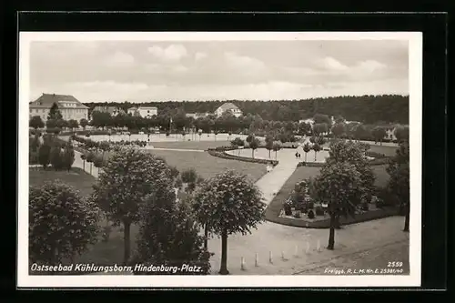 AK Kühlungsborn, Ostseebad, Hindenburg-Platz