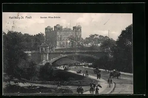 AK Hamburg-St. Pauli, Strassenpartie unter der Kersten-Miles-Brücke