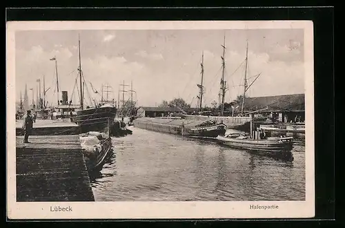 AK Lübeck, Hafenpartie mit Segelschiffen
