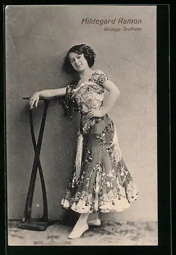 AK Portrait von Hildegard Ramon, Gsangs-Soubrette