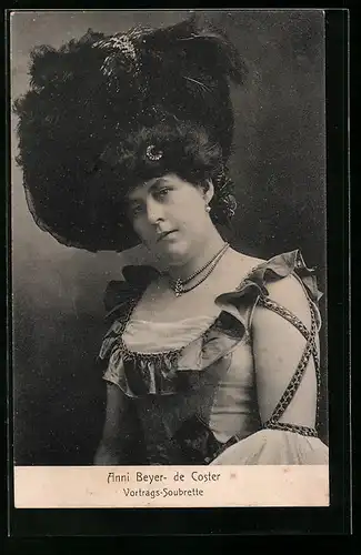 AK Anni Beyer- de Coster, Vortrags-Soubrette