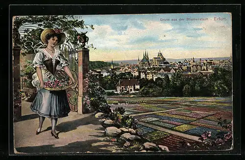 AK Erfurt, Frau mit Blumenkorb vor Blumenfeldern