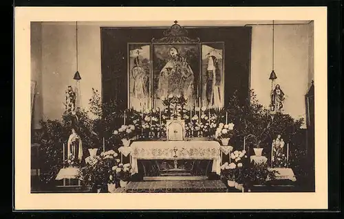 AK Karlsruhe, Notkirche St. Konrad 1923 /1933, Altar mit Blumen