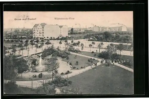 AK Berlin-Rixdorf, Wildenbruch-Platz mit Springbrunnen