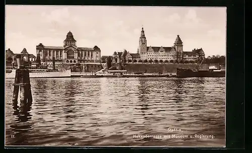 AK Stettin, Hakenterrasse mit Museum und Regierung.