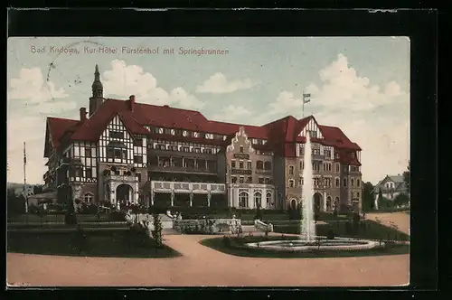 AK Bad Kudowa, Kur-Hotel Fürstenhof mit Springbrunnen
